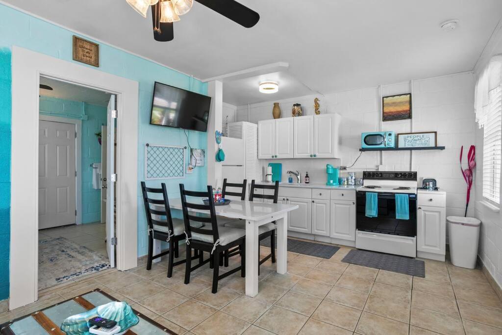 Mermaids Grotto Waterfront 1Br Apt With Bay View Villa แทมปา ภายนอก รูปภาพ